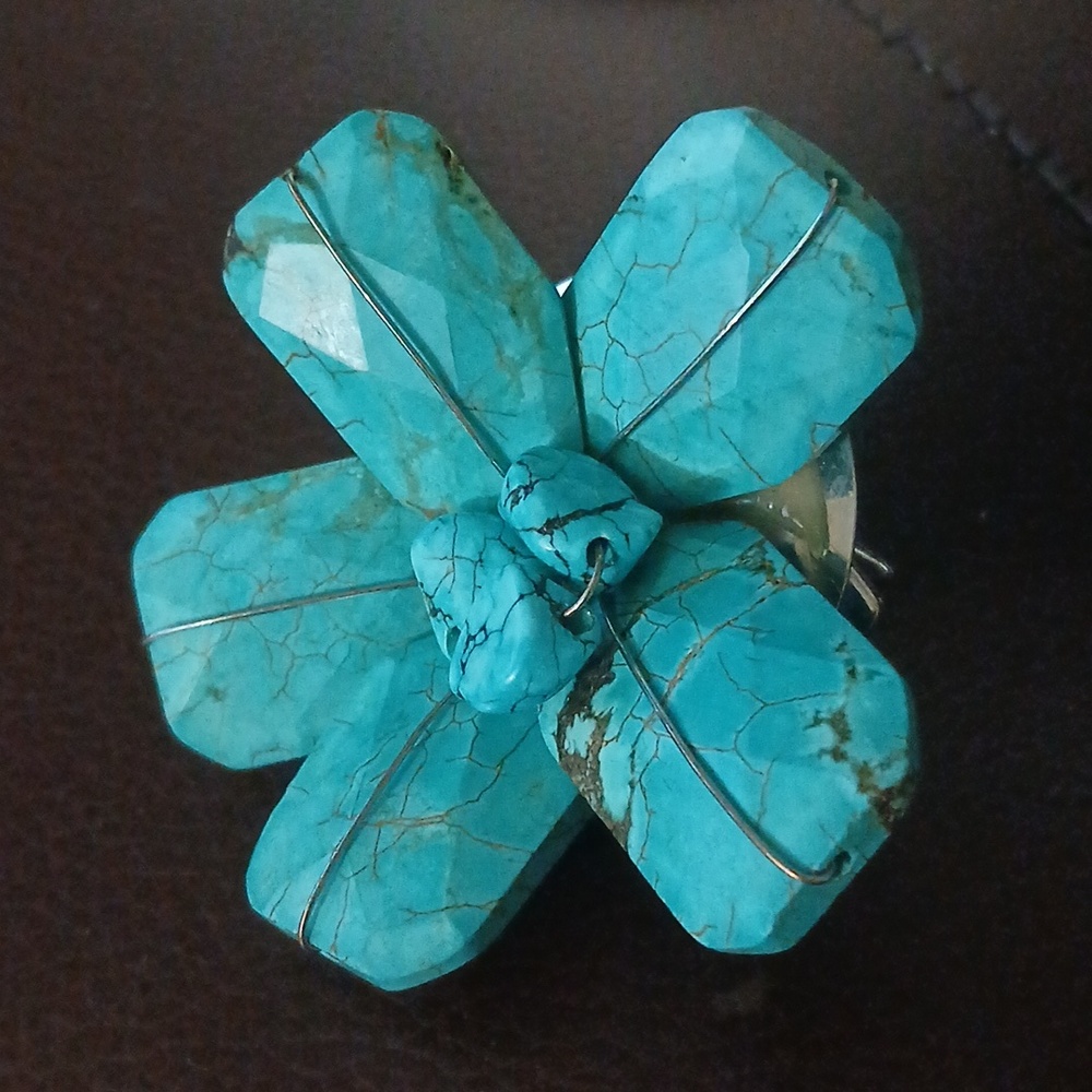 Chunky Faceted Turquoise Flower Brooch/Clip Two  Fasteners